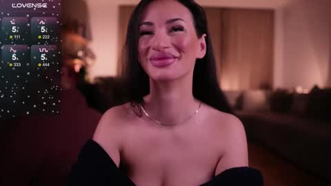 Jess online show from March 9, 2026, 4:27 am