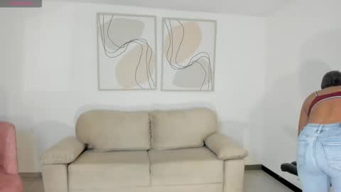 JESS online show from September 28, 2025, 8:31 am