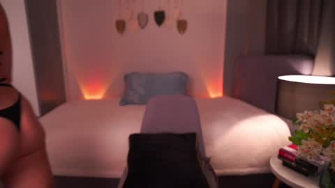 Snapshot of jessideen chatting on December 25, 2024, 7:24 am Jessica online show from December 25, 2024, 7:24 am