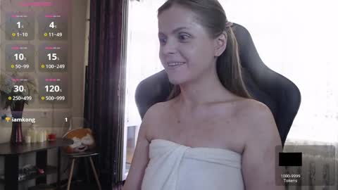 Jess online show from June 6, 2026, 1:49 pm
