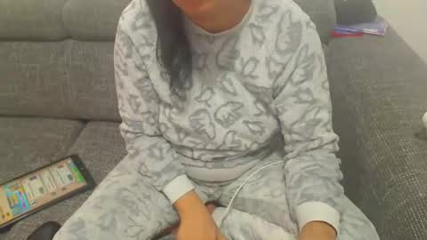 jessiestar3 online show from February 20, 2025, 12:47 pm