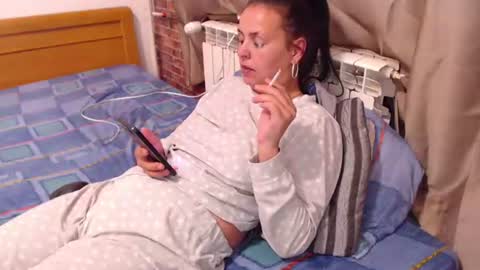 Snapshot of jessiestar3 chatting on June 14, 2026, 2:57 am jessiestar3 online show from June 14, 2026, 2:57 am
