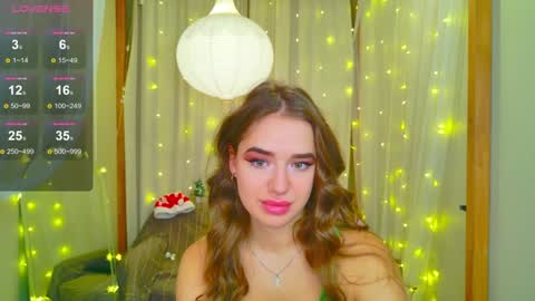 Jessi online show from December 11, 2024, 2:33 pm