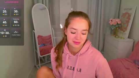 Jessi online show from October 4, 2025, 1:53 pm