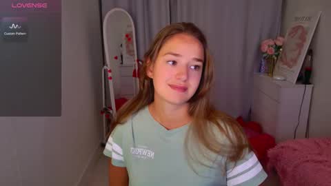 Jessi online show from February 21, 2026, 1:56 pm