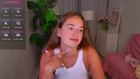 Snapshot of jessiestarz chatting on July 17, 2026, 1:51 pm Jessi online show from July 17, 2026, 1:51 pm