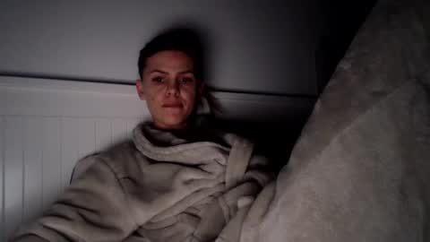 jessieryan online show from January 23, 2025, 5:24 am