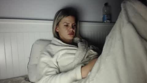 jessieryan online show from February 23, 2026, 4:43 am