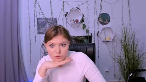 Jessi online show from December 11, 2024, 11:00 pm