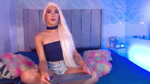 JESS online show from December 21, 2024, 2:41 am