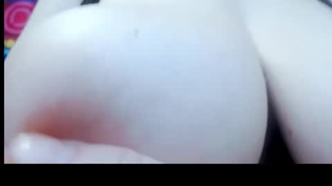 Victoria online show from November 25, 2025, 4:34 am