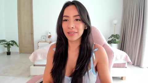 Snapshot of jessikapalmer chatting on February 2, 2025, 4:00 pm online show from February 2, 2025, 4:00 pm