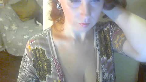 jessjess4you online show from November 17, 2025, 5:02 am