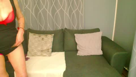 Snapshot of jessy_curt chatting on November 18, 2025, 5:12 am jessy curt online show from November 18, 2025, 5:12 am