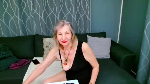 Snapshot of jessy_curt chatting on January 15, 2026, 8:23 pm jessy curt online show from January 15, 2026, 8:23 pm