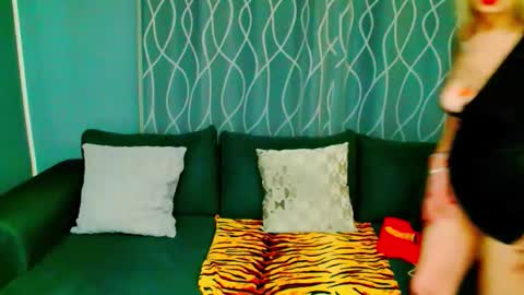 Snapshot of jessy_curt chatting on February 17, 2026, 6:32 am jessy curt online show from February 17, 2026, 6:32 am