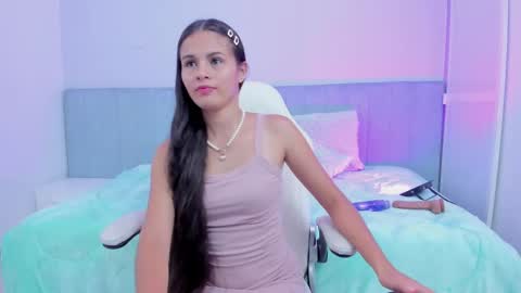 jessy_naugthy18 online show from September 19, 2025, 10:27 am