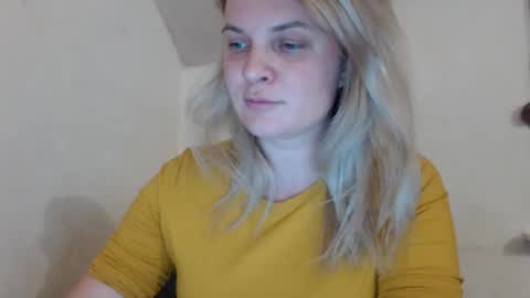 jessyangels online show from March 23, 2026, 4:44 pm