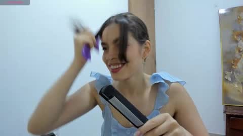 jessye_golden online show from November 15, 2025, 4:36 pm