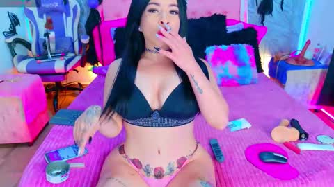 Snapshot of jessyferrary chatting on October 20, 2025, 3:56 pm jessyferrary online show from October 20, 2025, 3:56 pm