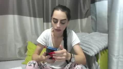 Jessy online show from November 20, 2025, 5:51 am