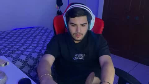 HotBoy online show from January 20, 2025, 6:21 am