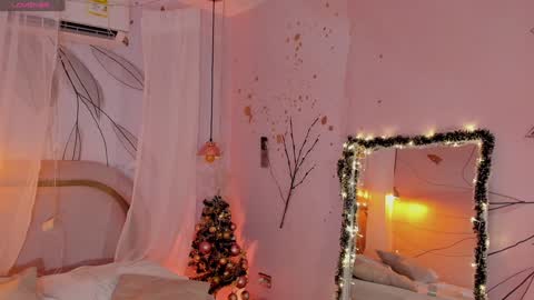 Snapshot of jesysoz_23 chatting on December 18, 2024, 3:15 am Jessica online show from December 18, 2024, 3:15 am