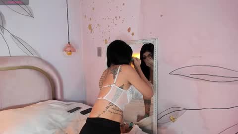 Snapshot of jesysoz_23 chatting on March 8, 2025, 3:17 am Jessica online show from March 8, 2025, 3:17 am