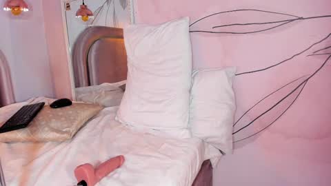 Snapshot of jesysoz_23 chatting on March 8, 2025, 6:21 am Jessica online show from March 8, 2025, 6:21 am