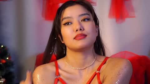 Hi all. My name is Naomi and Im glad to see you in my room  online show from December 20, 2024, 10:22 pm
