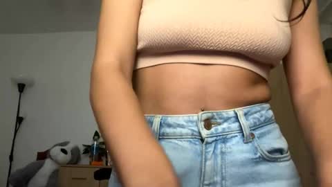 Snapshot of jettycuteeva chatting on November 6, 2025, 4:08 pm Eva online show from November 6, 2025, 4:08 pm