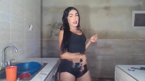 jewel_diamons online show from September 27, 2025, 4:06 am