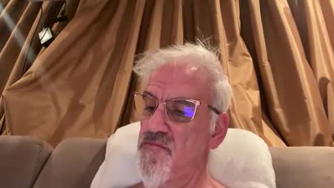 jewlronny online show from January 5, 2026, 5:38 pm