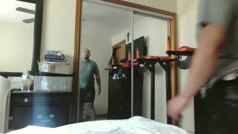 jewni_9819 online show from September 9, 2025, 9:47 pm