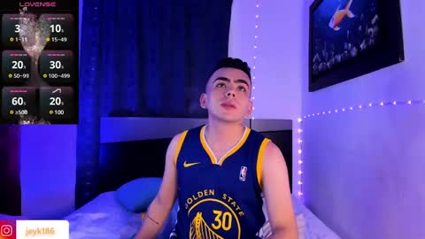 Snapshot of jey_keler chatting on January 22, 2025, 4:44 am jey keler online show from January 22, 2025, 4:44 am