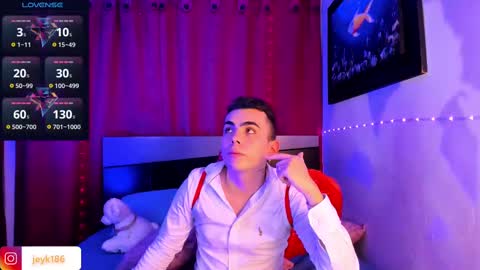 Snapshot of jey_keler chatting on February 9, 2025, 5:08 am jey keler online show from February 9, 2025, 5:08 am