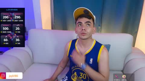 Snapshot of jey_keler chatting on October 13, 2025, 4:34 am jey keler online show from October 13, 2025, 4:34 am