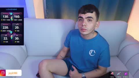 Snapshot of jey_keler chatting on October 13, 2025, 8:31 pm jey keler online show from October 13, 2025, 8:31 pm