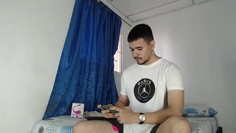 Juan David online show from October 3, 2025, 12:13 pm