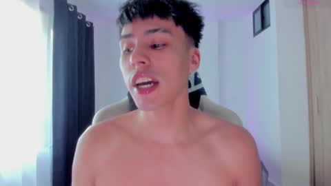 Snapshot of jeyden_camilo chatting on December 15, 2025, 7:40 pm Jeyden Camilo online show from December 15, 2025, 7:40 pm