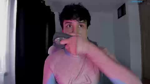 Snapshot of jeyden_camilo chatting on March 12, 2026, 8:48 pm Jeyden Camilo online show from March 12, 2026, 8:48 pm