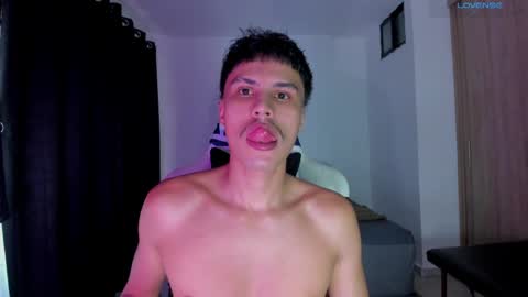 Snapshot of jeyden_camilo chatting on March 29, 2026, 9:04 pm Jeyden Camilo online show from March 29, 2026, 9:04 pm