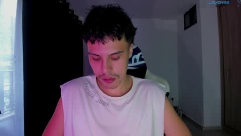 Snapshot of jeyden_camilo chatting on April 9, 2026, 9:31 pm Jeyden Camilo online show from April 9, 2026, 9:31 pm
