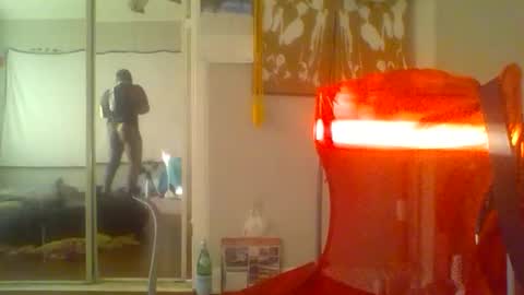 Snapshot of jezone200 chatting on September 16, 2025, 12:06 pm J One 55 online show from September 16, 2025, 12:06 pm