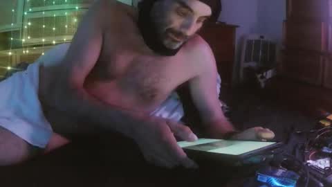 Snapshot of jglarsbel chatting on May 30, 2026, 5:32 pm jglarsbel online show from May 30, 2026, 5:32 pm