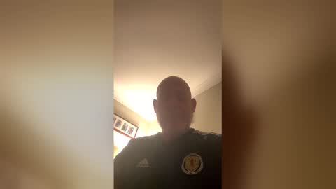 jgmack72 online show from April 27, 2026, 11:25 pm