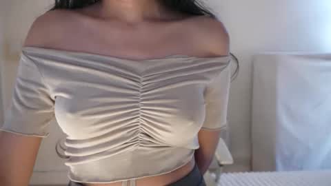 Jhaanvi online show from September 17, 2025, 5:25 pm