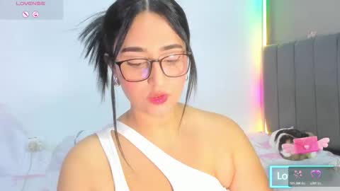 jhackelin  My independent account online show from March 3, 2026, 6:30 am