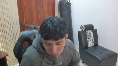 jhoan_evans online show from June 26, 2026, 3:22 am
