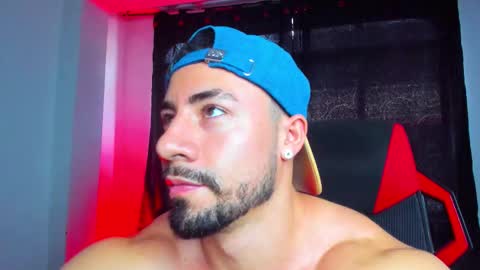 Jhojan Strong  online show from January 14, 2026, 6:46 pm